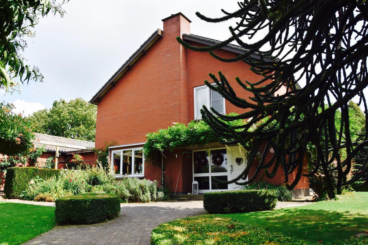 De Hagendoorn Bed & Breakfast Moorveld Exterior foto